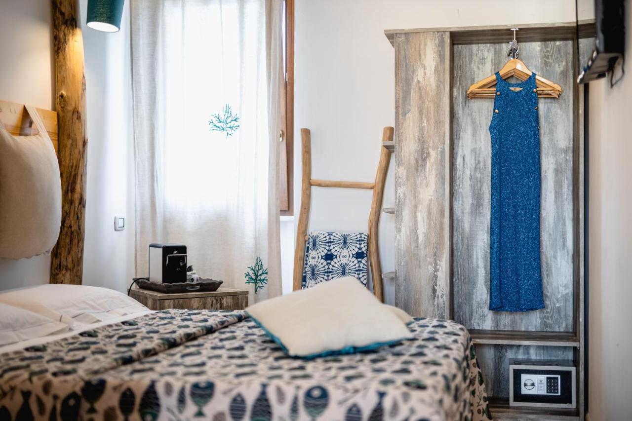 Love&Fama Hotel Sabaudia Buitenkant foto